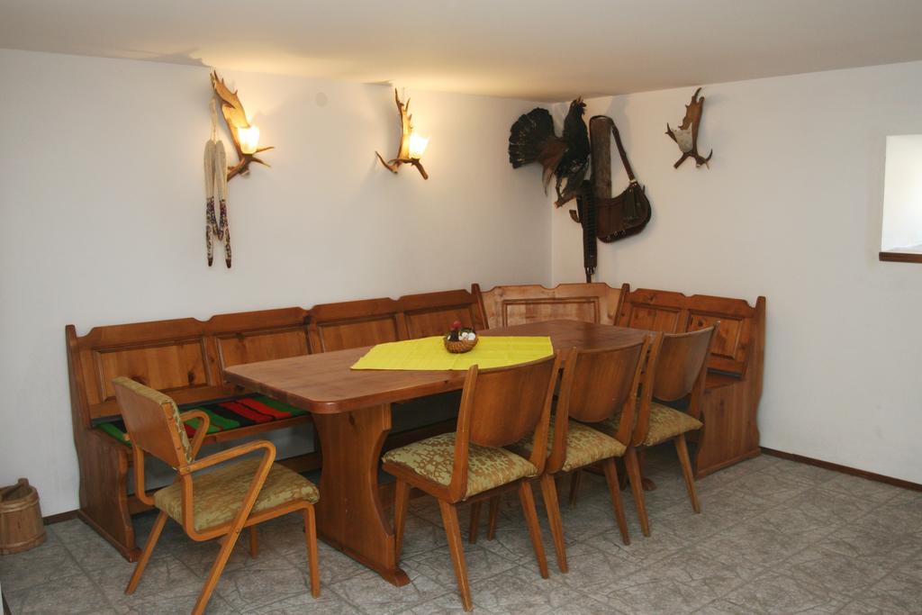 Regina'S Guesthouse بالشيك المظهر الخارجي الصورة